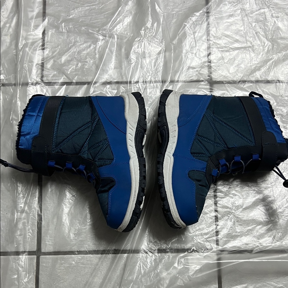 Kids Blue High-Top Sneakers